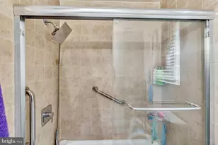 316 Garnet Dr, Burlington, NJ 08016 - Photo 12