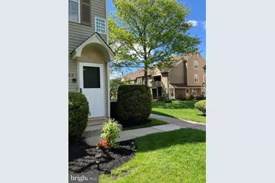 5712 Adelaide Drive, Mount Laurel, NJ 08054 - Photo 2