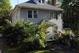 54 Warren St, Beverly, NJ 08010 - Photo 34