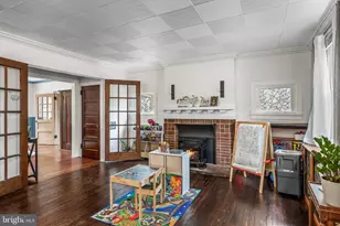 54 Warren St, Beverly, NJ 08010 - Photo 6