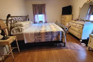 28 E Mill Rd, Maple Shade, NJ 08052 - Photo 18