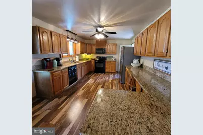 28 E Mill Road, Maple Shade, NJ 08052 - Photo 10