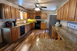 28 E Mill Rd, Maple Shade, NJ 08052 - Photo 10