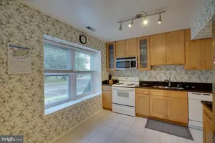 5005 Red Haven Dr, Marlton, NJ 08053 - Photo 6