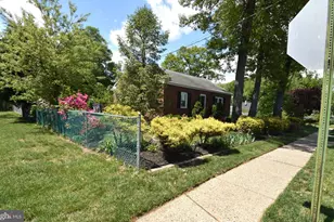 1304 Griffith Ave, Burlington Township, NJ 08016 - Photo 2