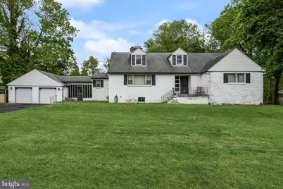 421 Irving Street, Moorestown, NJ 08057 - Photo 2