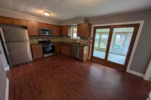 126 Juniper Ave, Browns Mills, NJ 08015 - Photo 4
