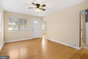 4 Virginia Ave, Palmyra, NJ 08065 - Photo 2