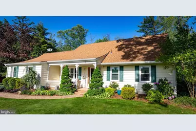 7 Carriage Way, Cinnaminson, NJ 08077 - Photo 2