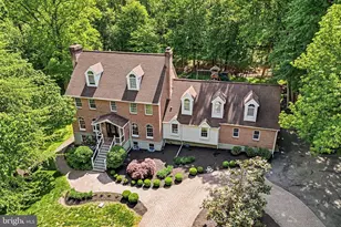 810 Joshua Ct, Moorestown, NJ 08057 - Photo 2