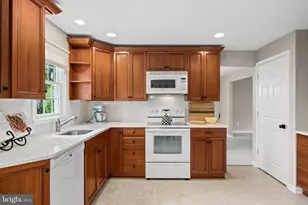 149 Dorado Dr, Delran, NJ 08075 - Photo 18