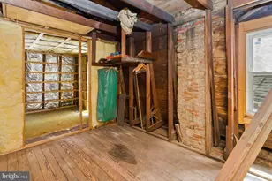 105 Prince St, Bordentown, NJ 08505 - Photo 36