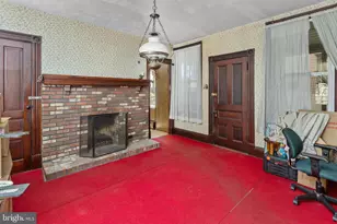 105 Prince St, Bordentown, NJ 08505 - Photo 16