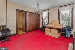105 Prince St, Bordentown, NJ 08505 - Photo 18