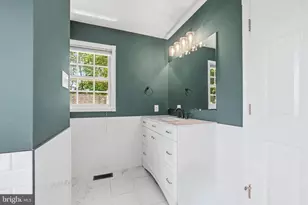 23 Huntington Dr, Burlington, NJ 08016 - Photo 30