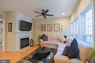 7 Westford Dr, Medford, NJ 08055 - Photo 2