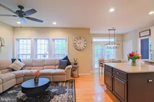 7 Westford Dr, Medford, NJ 08055 - Photo 4
