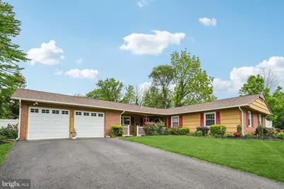 146 Tyler Drive, Willingboro, NJ 08046 - Photo 2