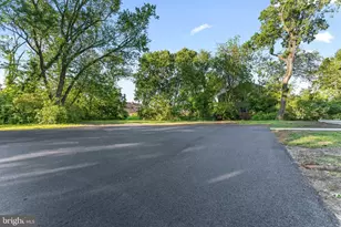 629 E Main St, Moorestown, NJ 08057 - Photo 46