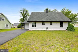 37 Blackwell Ln, Willingboro, NJ 08046 - Photo 26