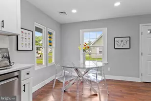 37 Blackwell Ln, Willingboro, NJ 08046 - Photo 10