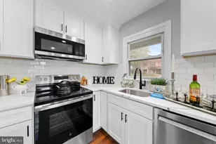37 Blackwell Ln, Willingboro, NJ 08046 - Photo 2