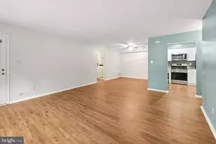 169 Bradford Ct, Mount Laurel, NJ 08054 - Photo 6