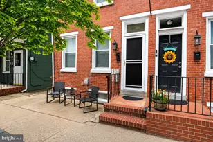 343 Penn St, Burlington, NJ 08016 - Photo 1