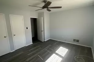 24 Florence Tollgate Pl, Burlington, NJ 08016 - Photo 16