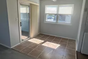 24 Florence Tollgate Pl, Burlington, NJ 08016 - Photo 12