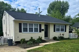 418 Euclid Ave, Maple Shade, NJ 08052 - Photo 1