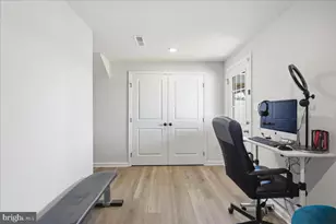 24 Wendowski St, Beverly, NJ 08010 - Photo 26