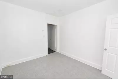 219 Wood Street, Burlington, NJ 08016 - Photo 6