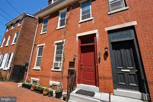 219 Wood St, Burlington, NJ 08016 - Photo 1
