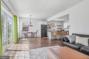 311 St Mary St, Burlington, NJ 08016 - Photo 12