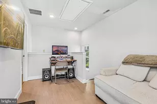 311 St Mary St, Burlington, NJ 08016 - Photo 42