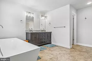 311 St Mary St, Burlington, NJ 08016 - Photo 52
