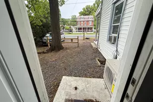 212 Warren St, Beverly, NJ 08010 - Photo 22