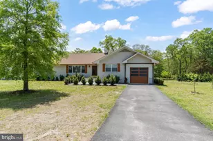 132 Retreat Rd, Southampton, NJ 08088 - Photo 1