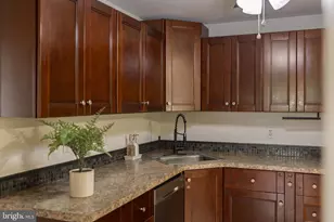 320 O'Donnell's Ln, Cinnaminson, NJ 08077 - Photo 4