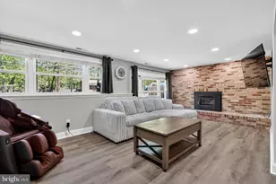 206 Maple Dr, Browns Mills, NJ 08015 - Photo 8