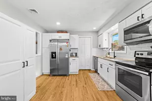 111 Apple Ave, Browns Mills, NJ 08015 - Photo 8