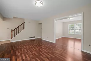 109 Stratton Ln, Mount Laurel, NJ 08054 - Photo 6