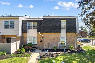 2198 Harbour Dr, Palmyra, NJ 08065 - Photo 1