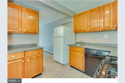 330 S Fairview Street #A, Riverside, NJ 08075 - Photo 12