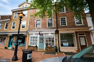 229 High St, Burlington, NJ 08016 - Photo 1