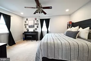 384 E 3rd Street E, Florence, NJ 08518 - Photo 12