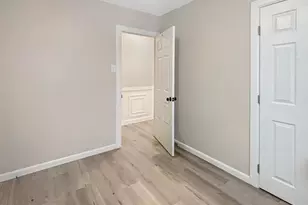 119 Colonial Rd, Beverly, NJ 08010 - Photo 16