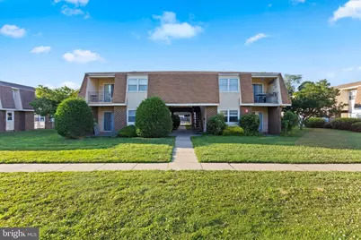 14 Florence Tollgate, Florence, NJ 08518 - Photo 1