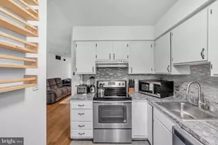 572B Willow Turn, Mount Laurel, NJ 08054 - Photo 16